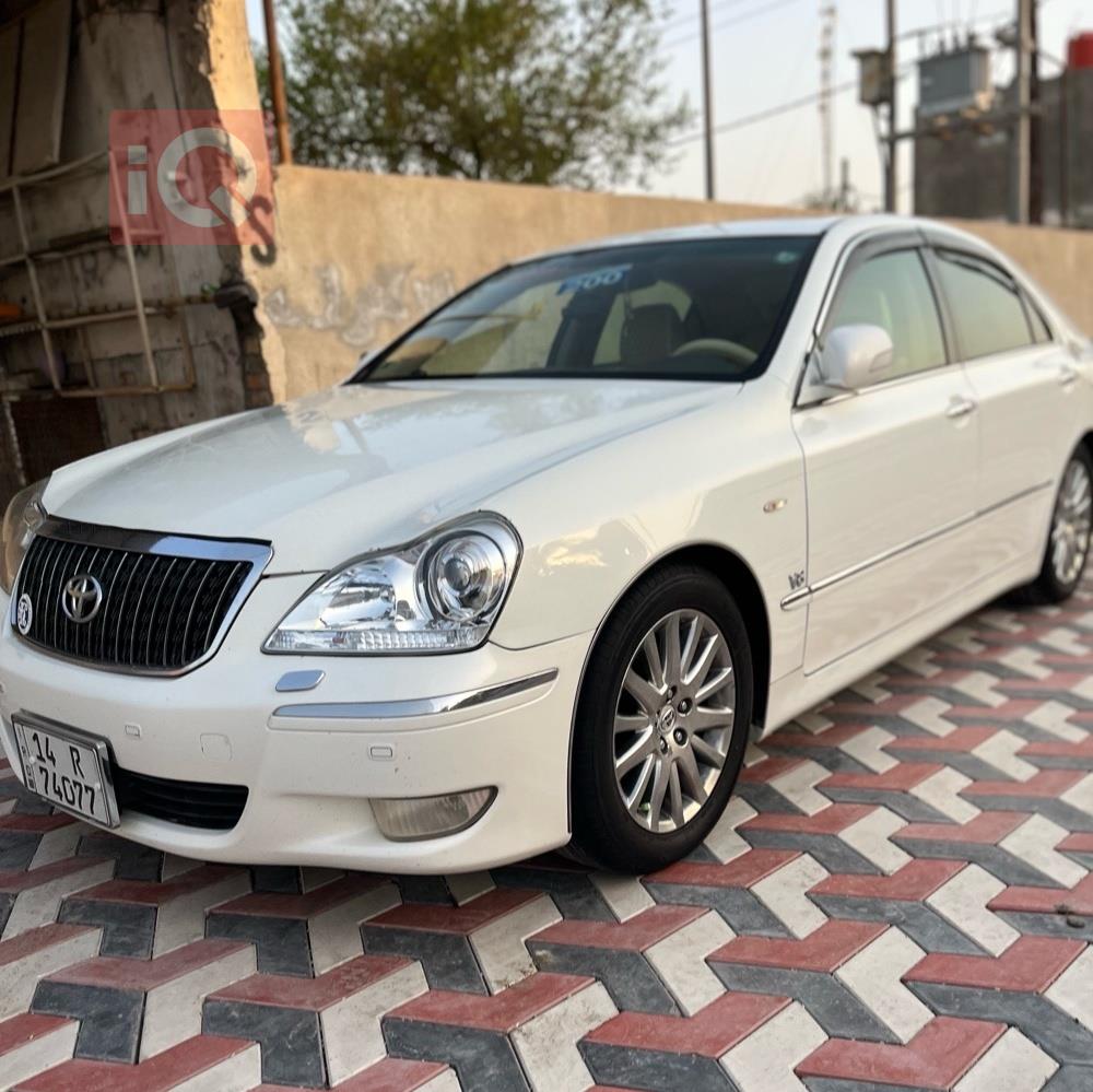 تويوتا كراون